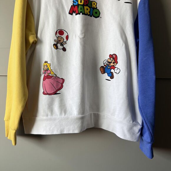 Super Mario Sweatshirt Mens Medium White Red Blue Yellow Nintendo Gamer Crewneck - Picture 5 of 14